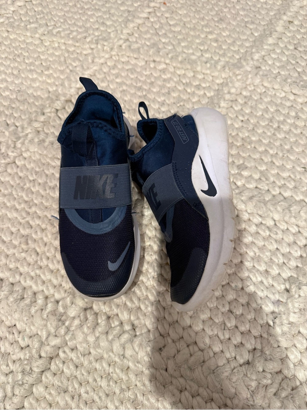 Nike Kids Navy and White Slip-On Sneakers